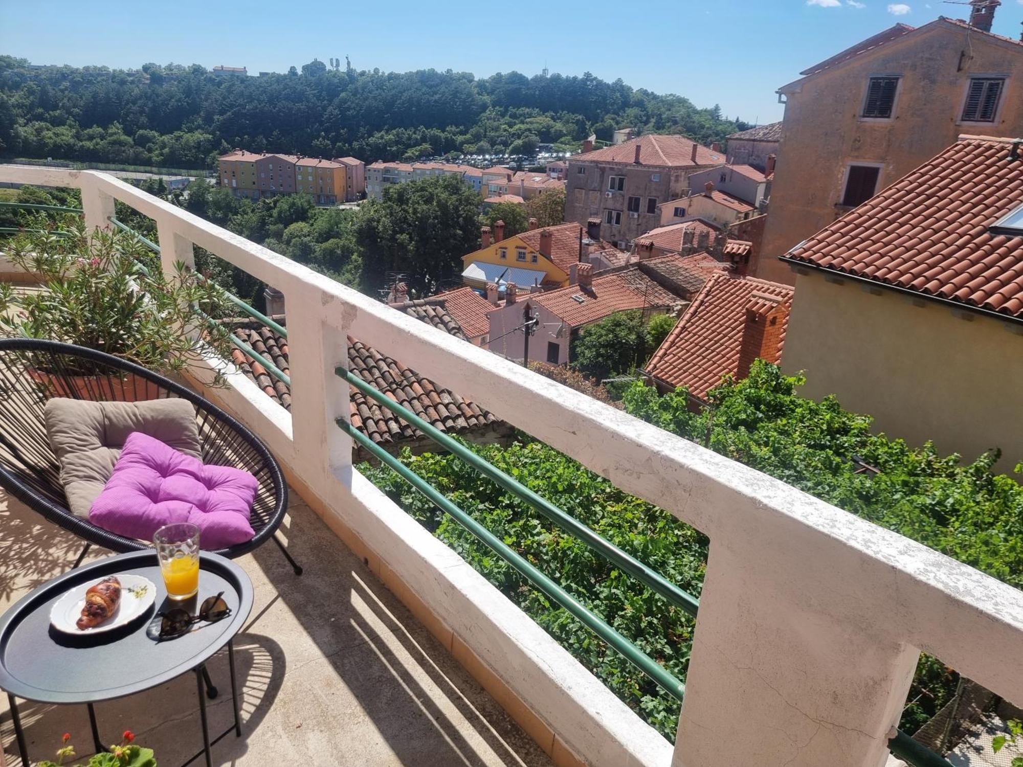 Apartment Branko With Terrace, Old Town Labin Лабин Екстер'єр фото