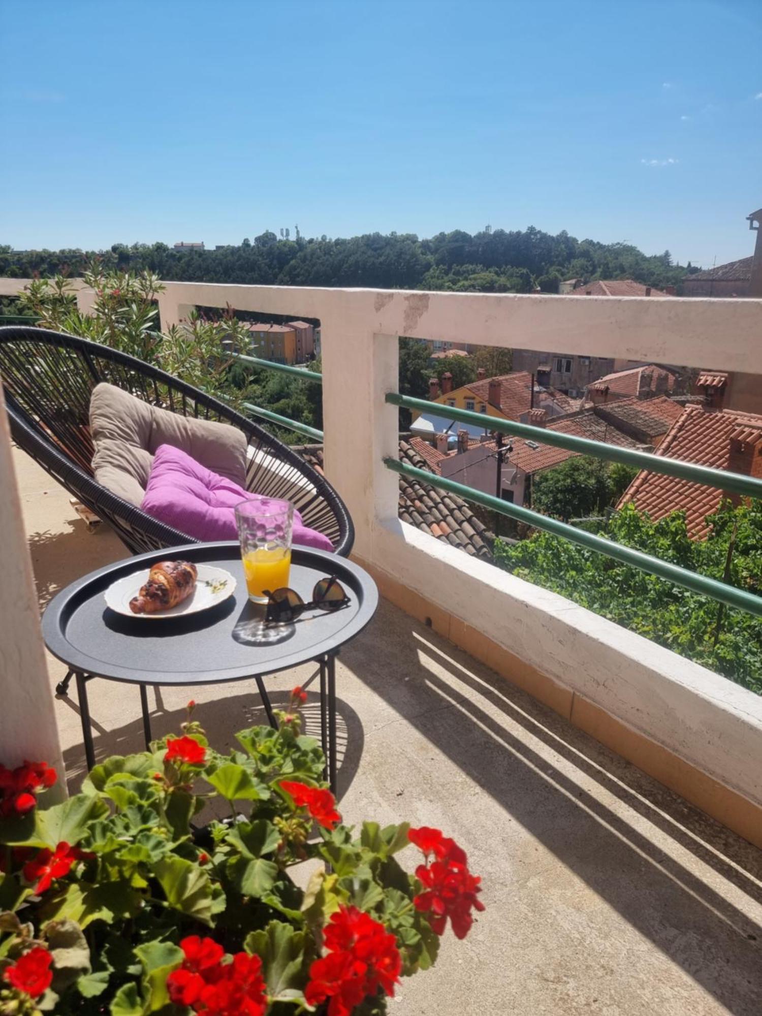 Apartment Branko With Terrace, Old Town Labin Лабин Екстер'єр фото